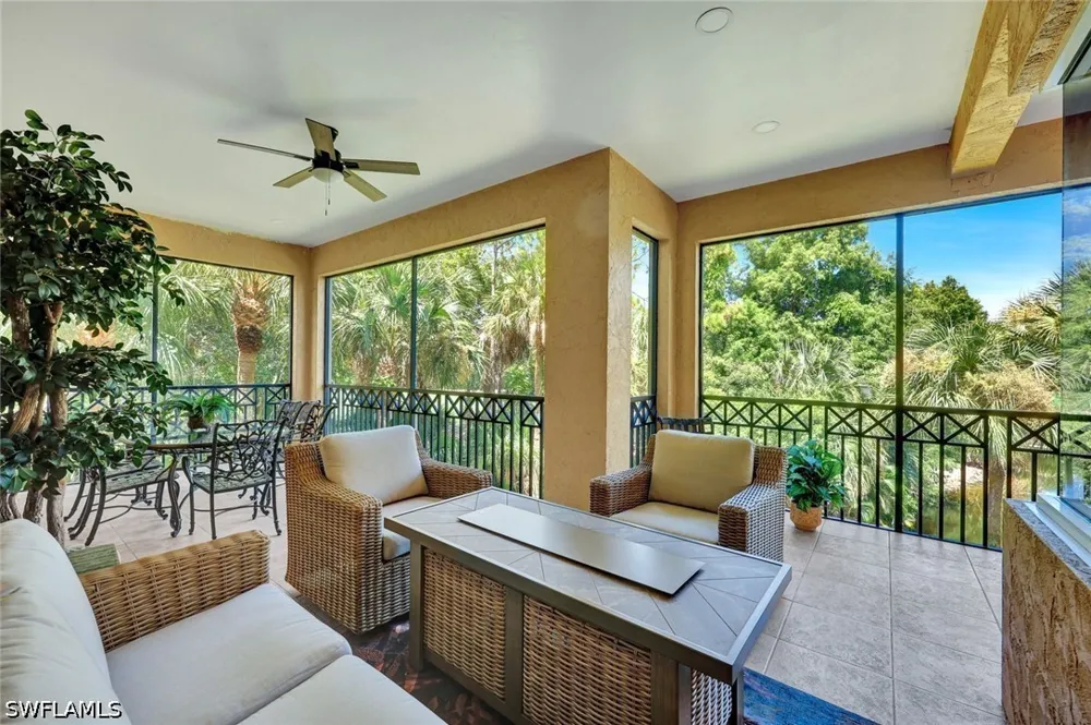 Estrella Court #1902 Naples, FL 34109