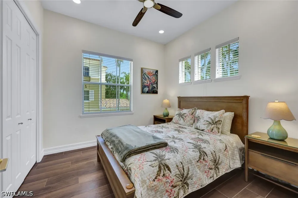 Estrella Court #1902 Naples, FL 34109
