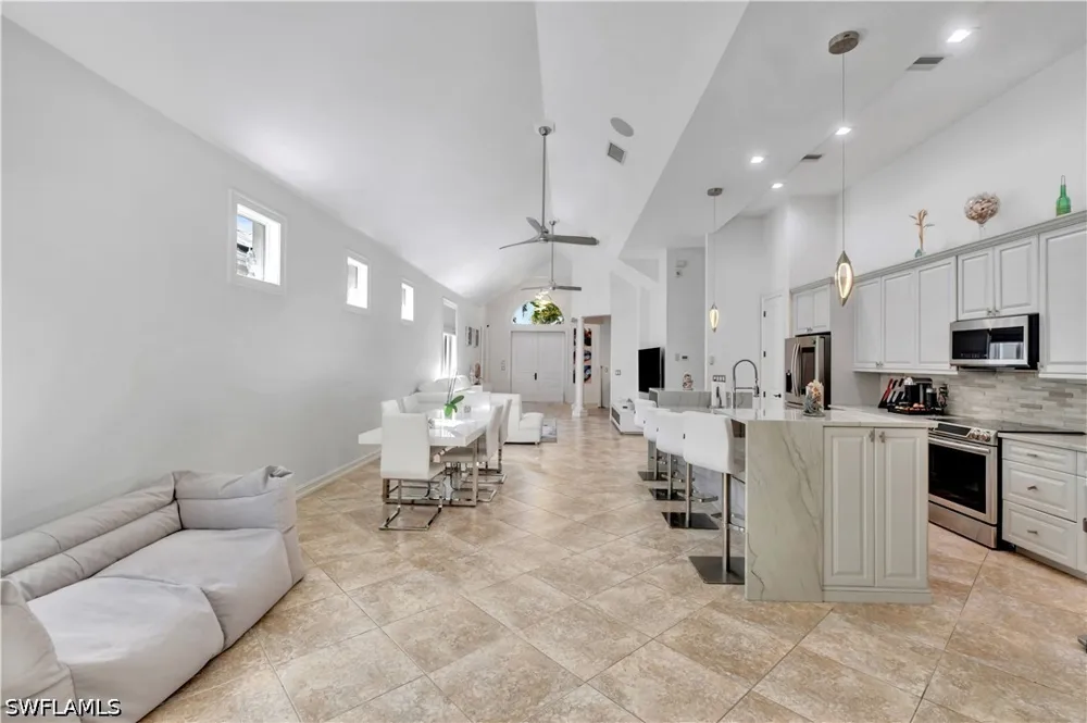 Coco Avenue Naples, FL 34112