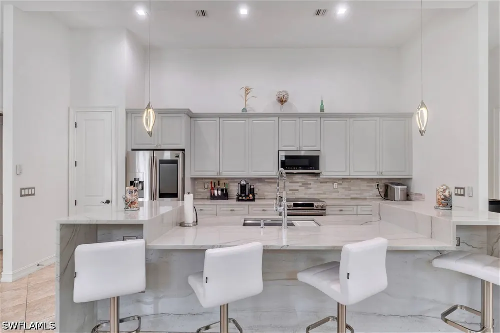 Coco Avenue Naples, FL 34112