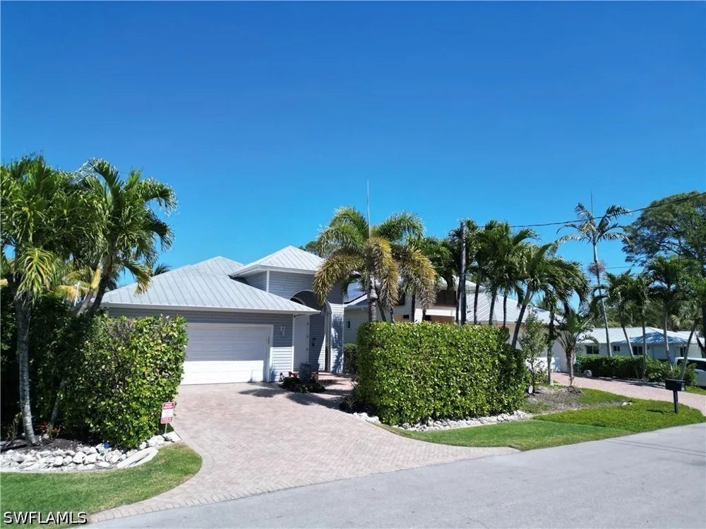 Coco Avenue Naples, FL 34112