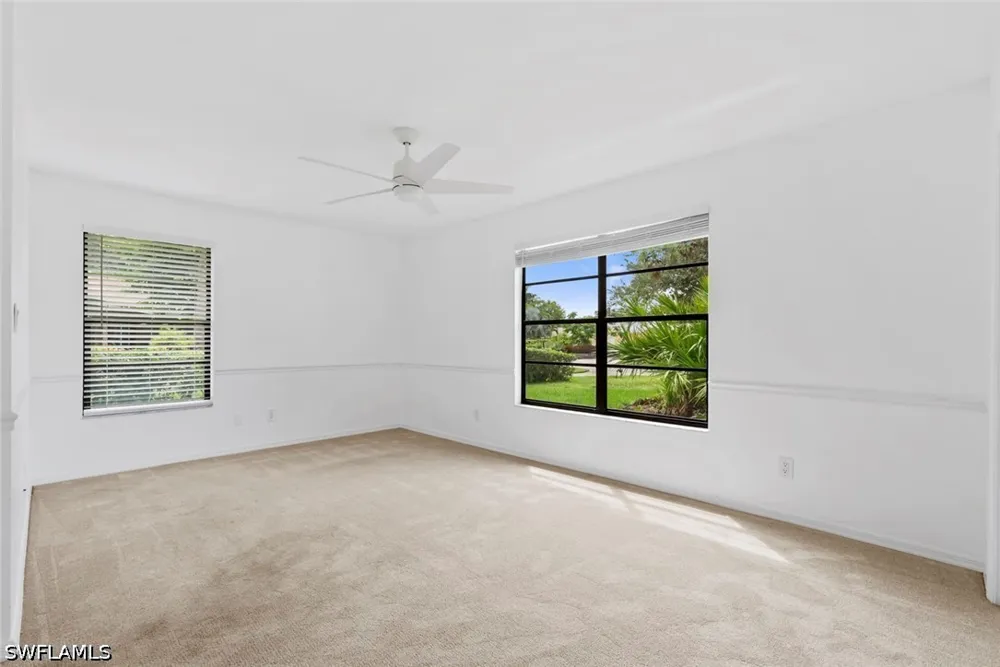 QUEENS WAY E Naples, FL 34112