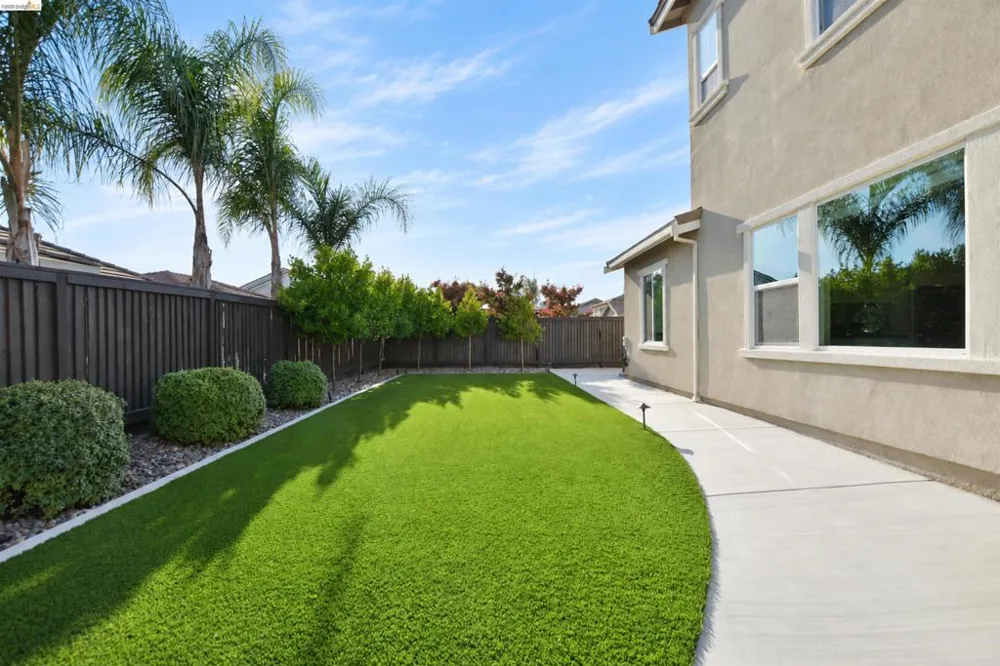 682 Norwood Ct Brentwood, CA 94513