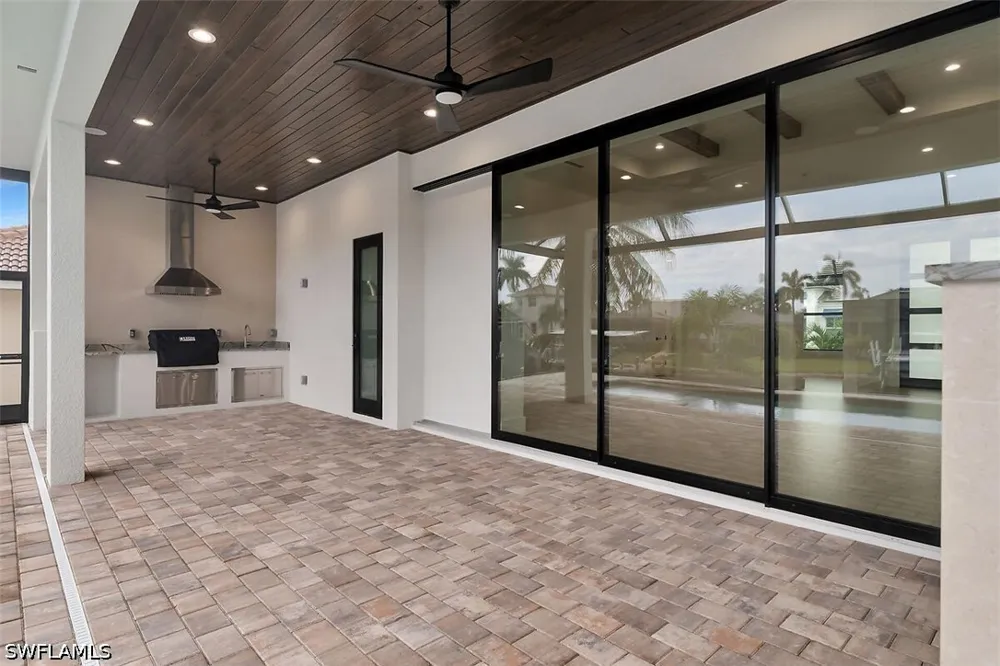 Kingston Court Marco Island, FL 34145