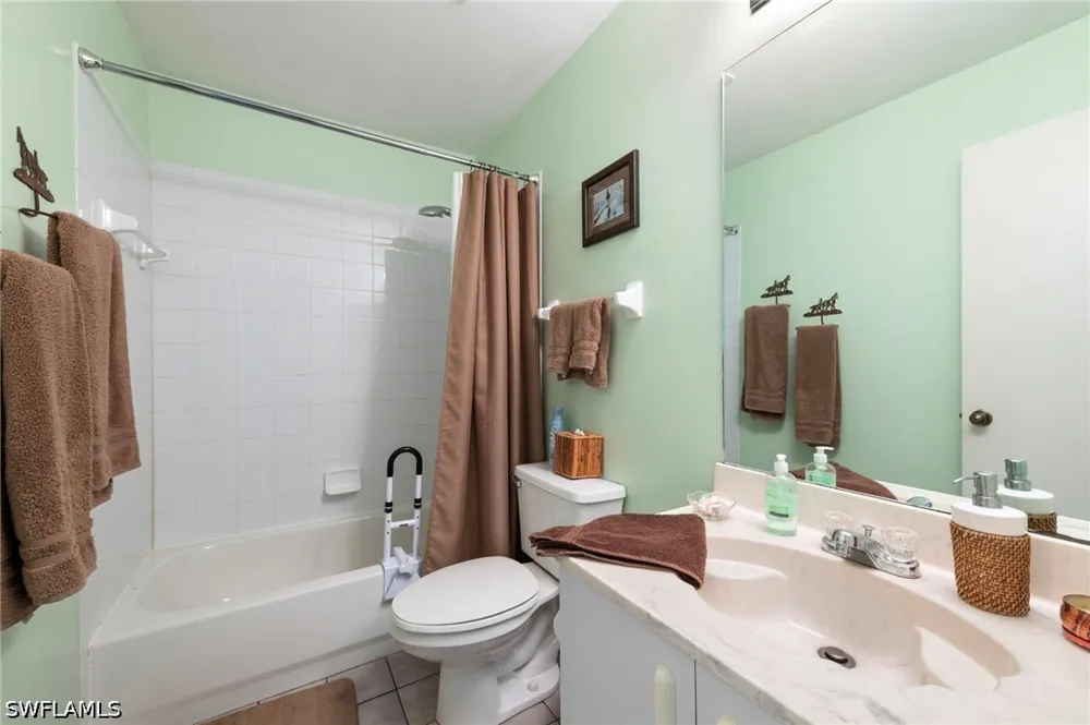 Newman Drive Naples, FL 34114