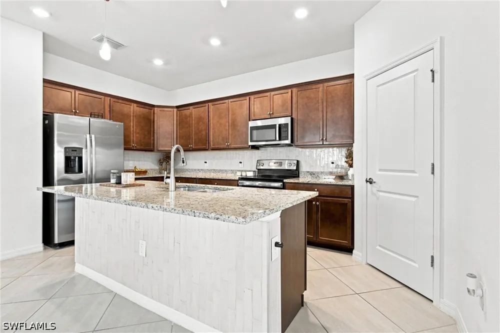 Portico Boulevard Fort Myers, FL 33905