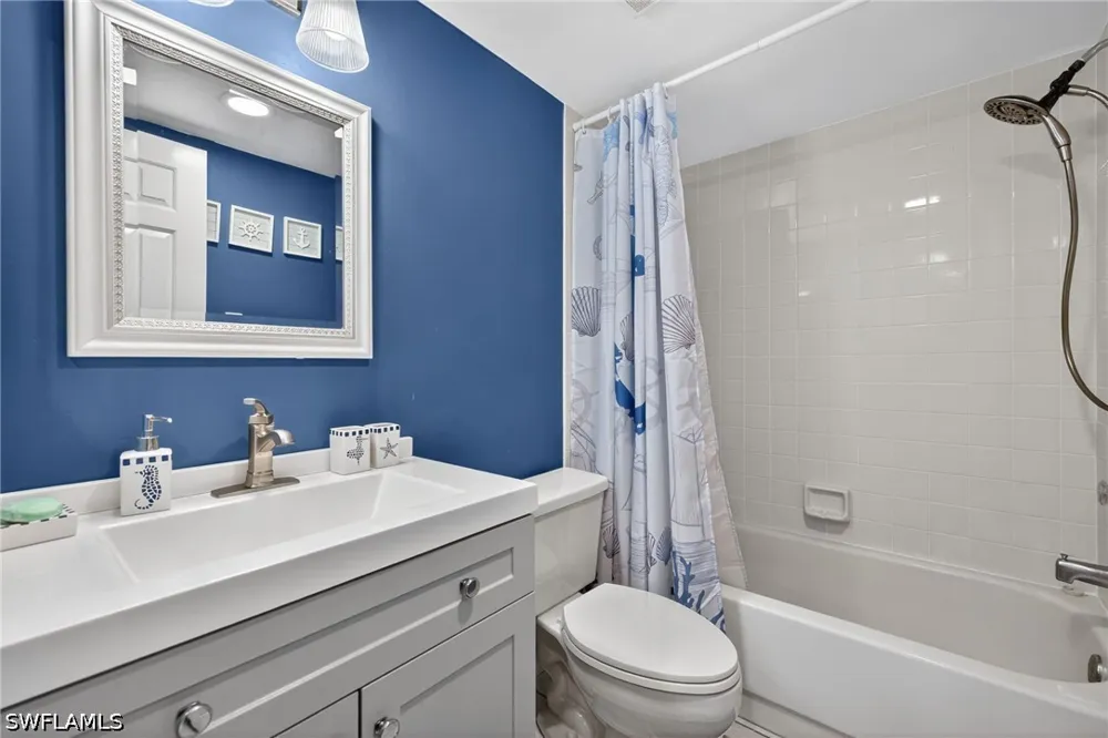 Pepper Circle #F105 Naples, FL 34113