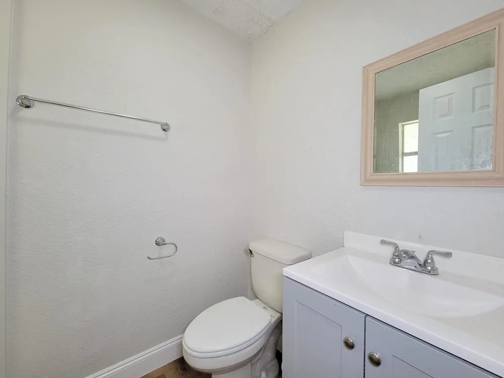 711 Avenue A #2 La Marque, TX 77568