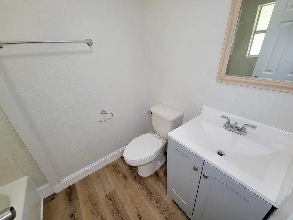 711 Avenue A #2 La Marque, TX 77568