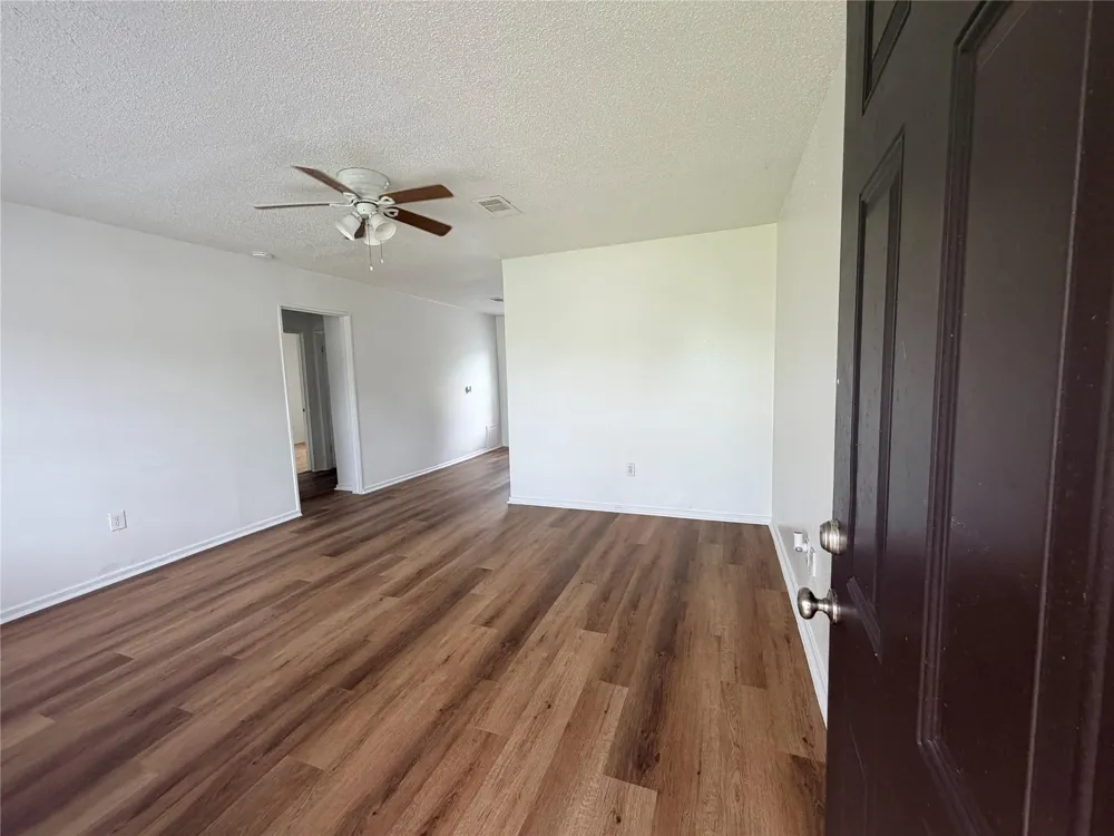 5418 Myrtlewood Street Houston, TX 77033