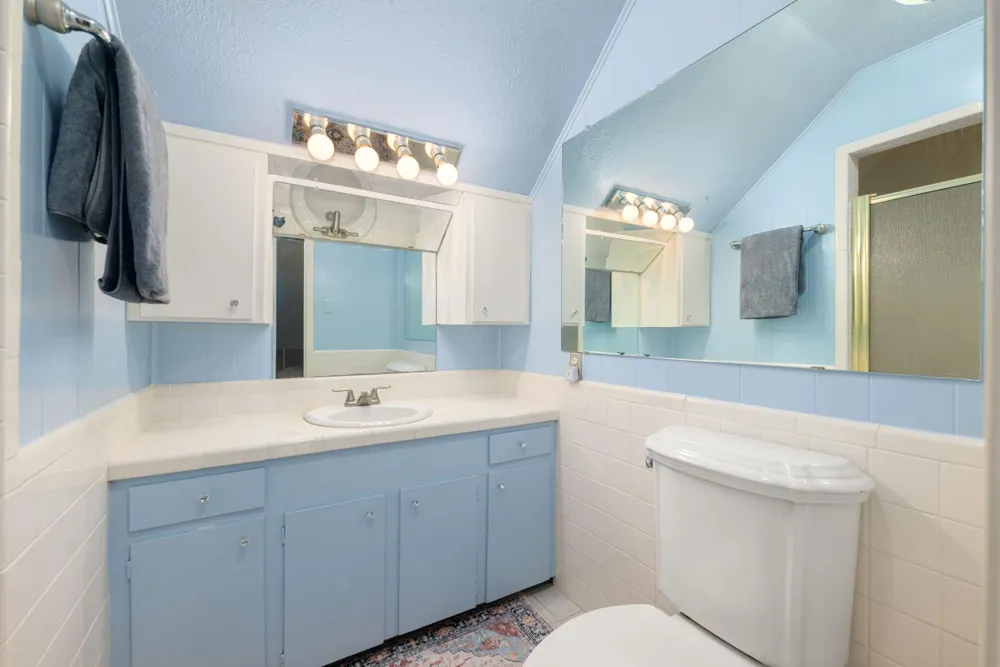 132 Paradise Valley Conroe, TX 77304