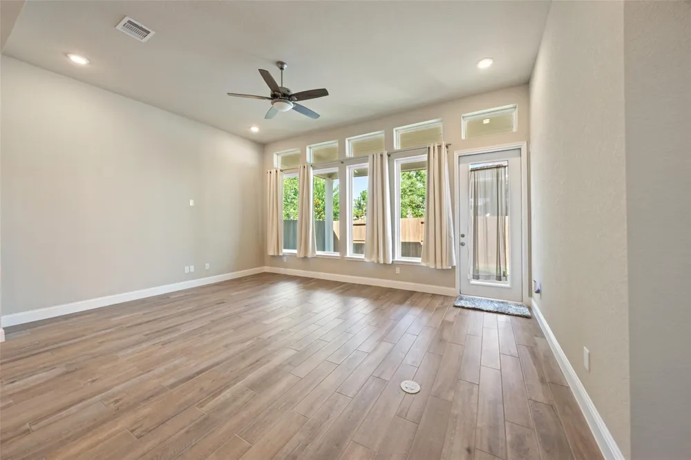 21335 Sierra Point Lane Porter, TX 77365