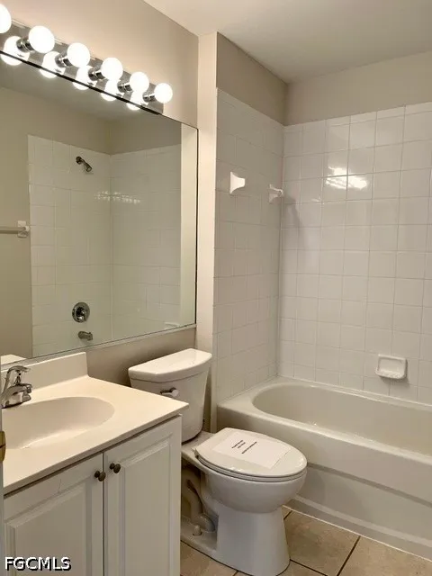Colonial Country Club Boulevard #305 Fort Myers, FL 33913