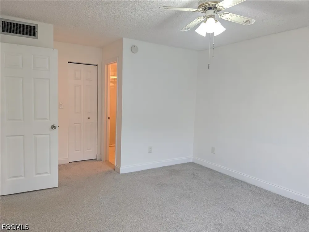 Nantucket Circle #4 North Fort Myers, FL 33917