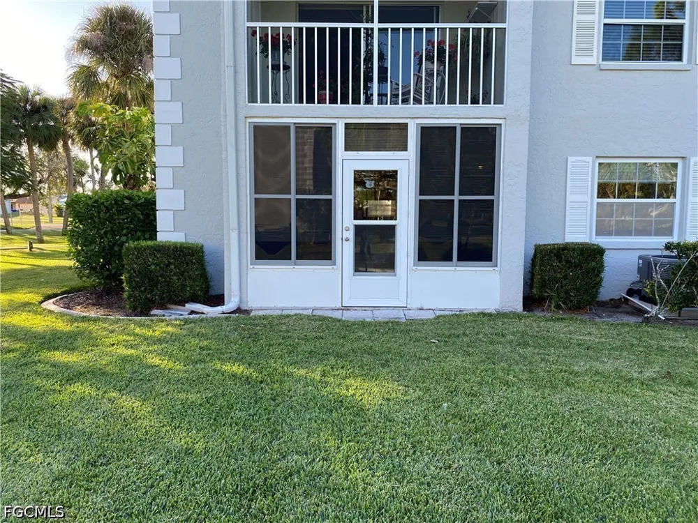 Nantucket Circle #4 North Fort Myers, FL 33917