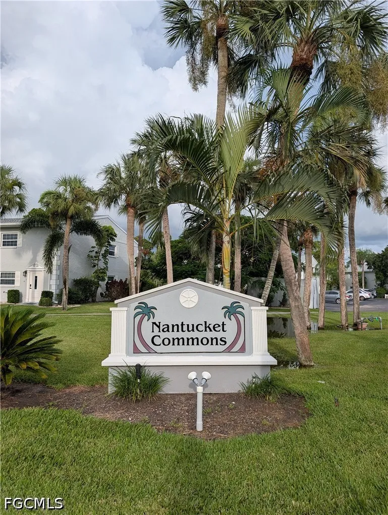 Nantucket Circle #4 North Fort Myers, FL 33917