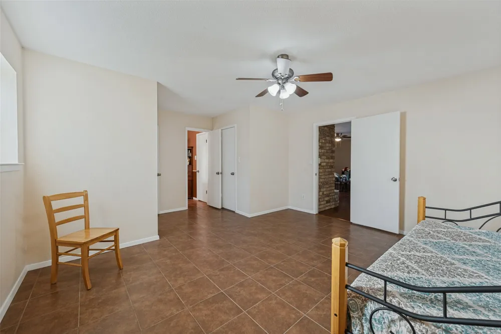 6316 Tosca Drive Haltom City, TX 76180