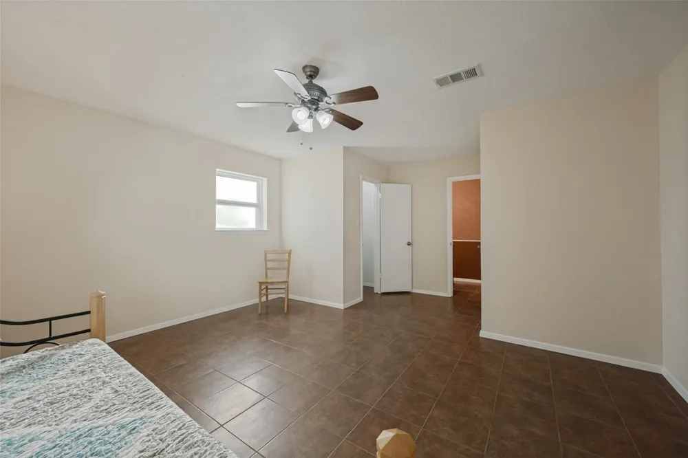 6316 Tosca Drive Haltom City, TX 76180