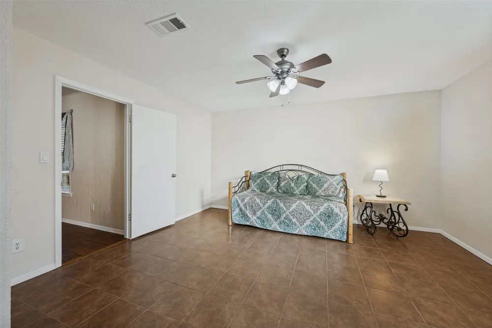 6316 Tosca Drive Haltom City, TX 76180