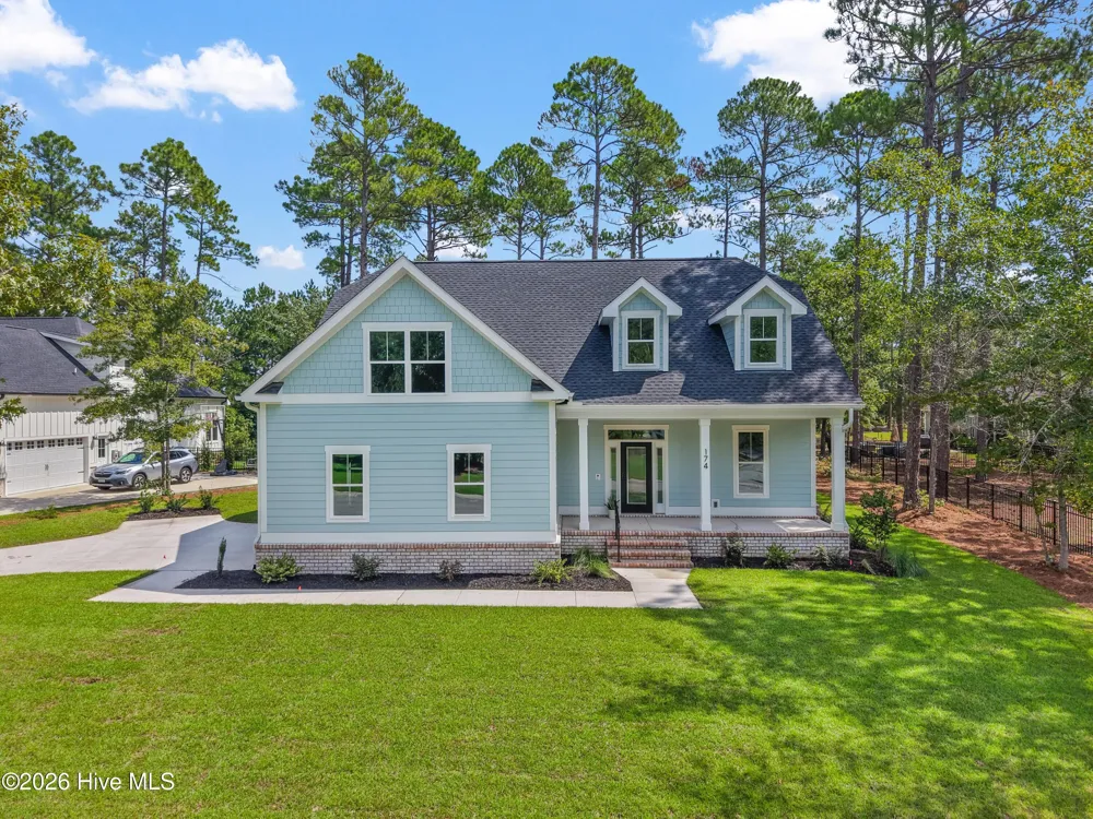 174 Shadowood Court SE Bolivia, NC 28422