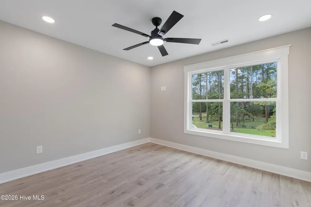 174 Shadowood Court SE Bolivia, NC 28422