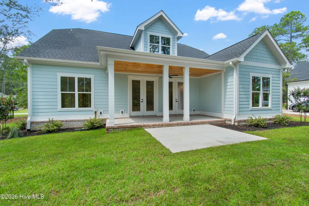 174 Shadowood Court SE Bolivia, NC 28422