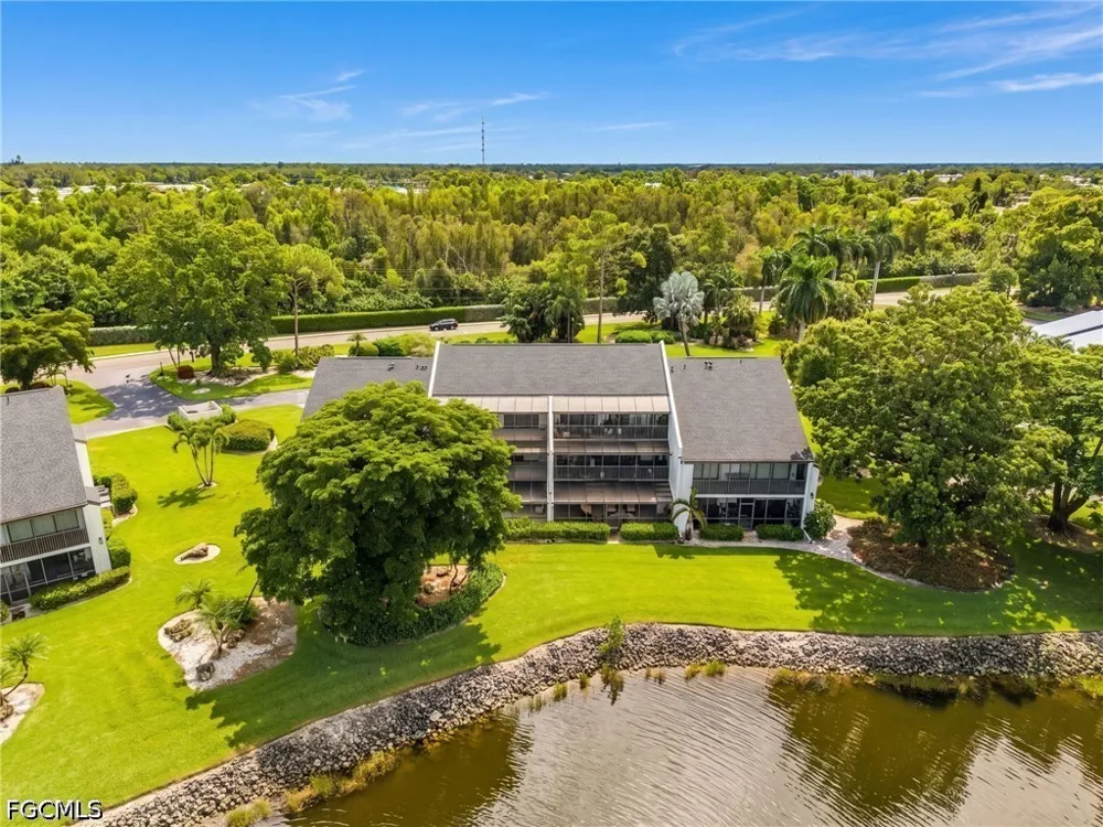 Timberlakes Drive #102 Fort Myers, FL 33908