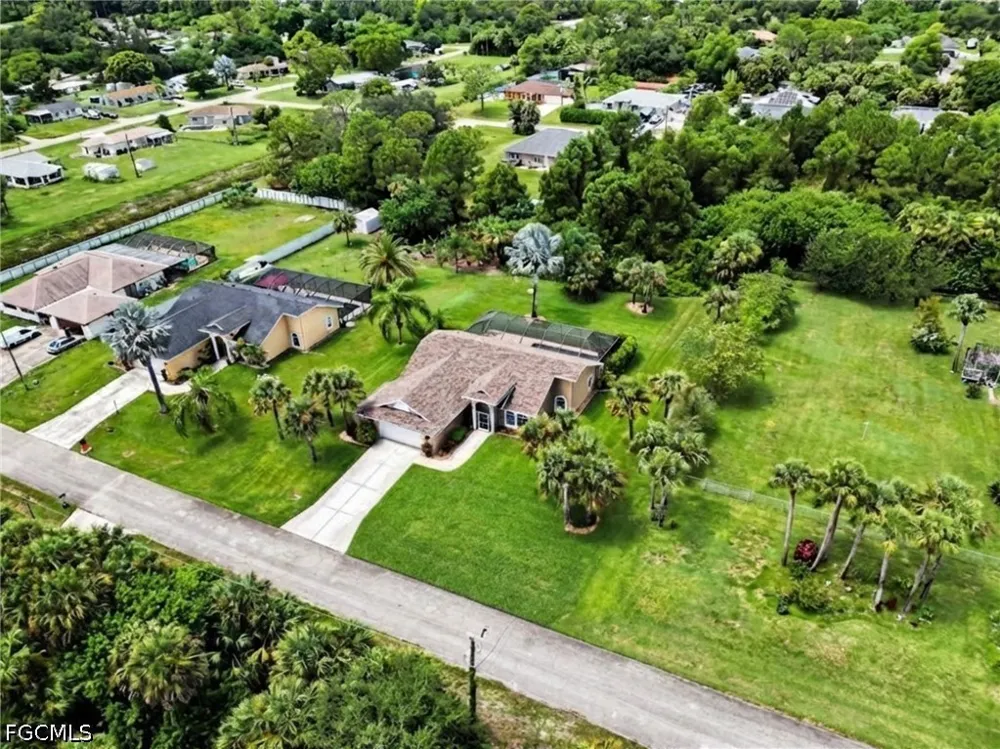 Poinsettia Avenue Lehigh Acres, FL 33972