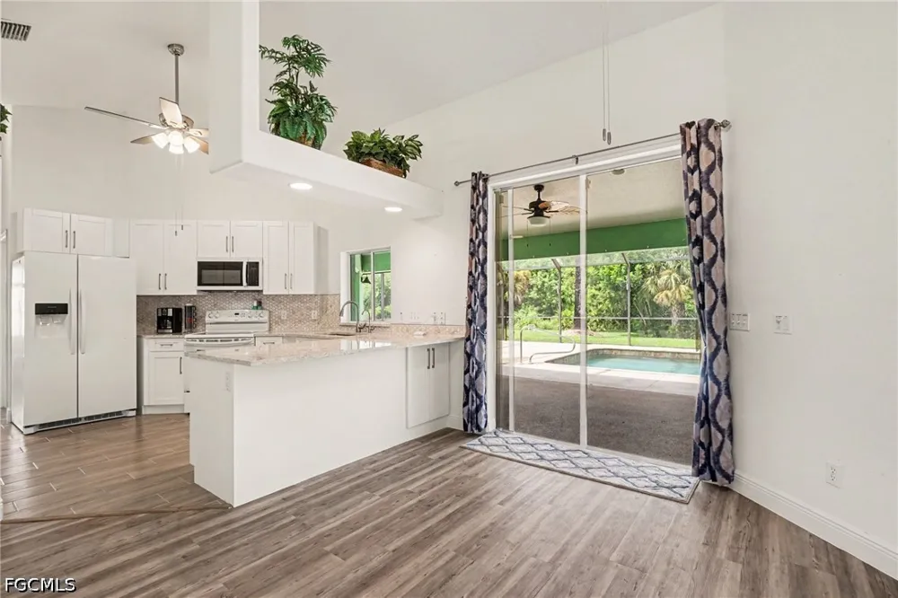 Poinsettia Avenue Lehigh Acres, FL 33972