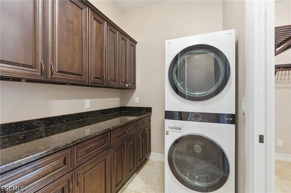 SW 11th Avenue Cape Coral, FL 33914