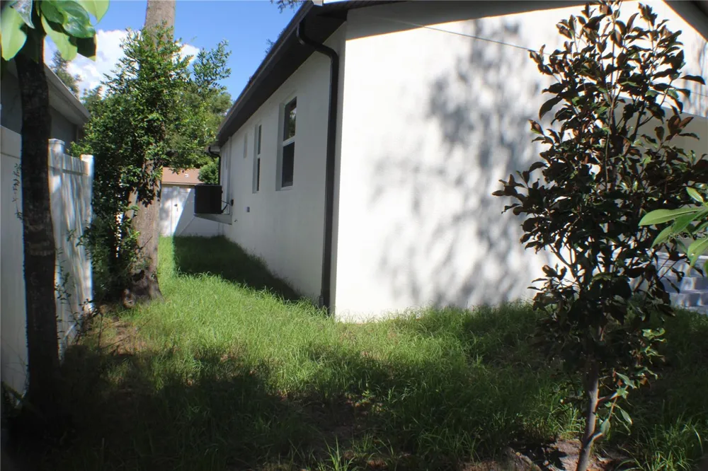 3712 36TH STREET Tampa, FL 33610