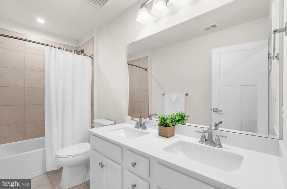 8308 LEGACY CIRCLE Chesapeake Beach, MD 20732