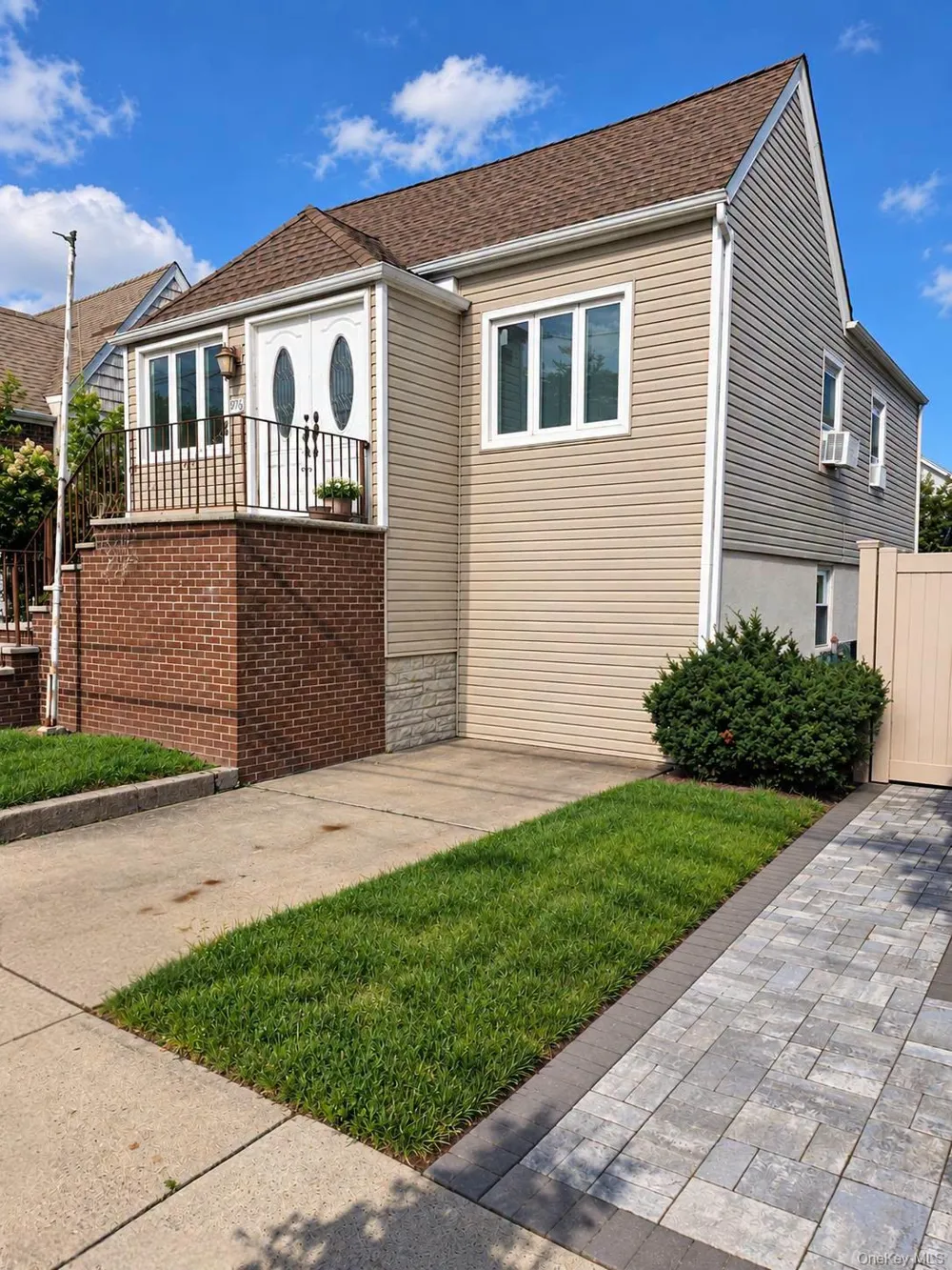 159-15 95th Street Howard Beach, NY 11414