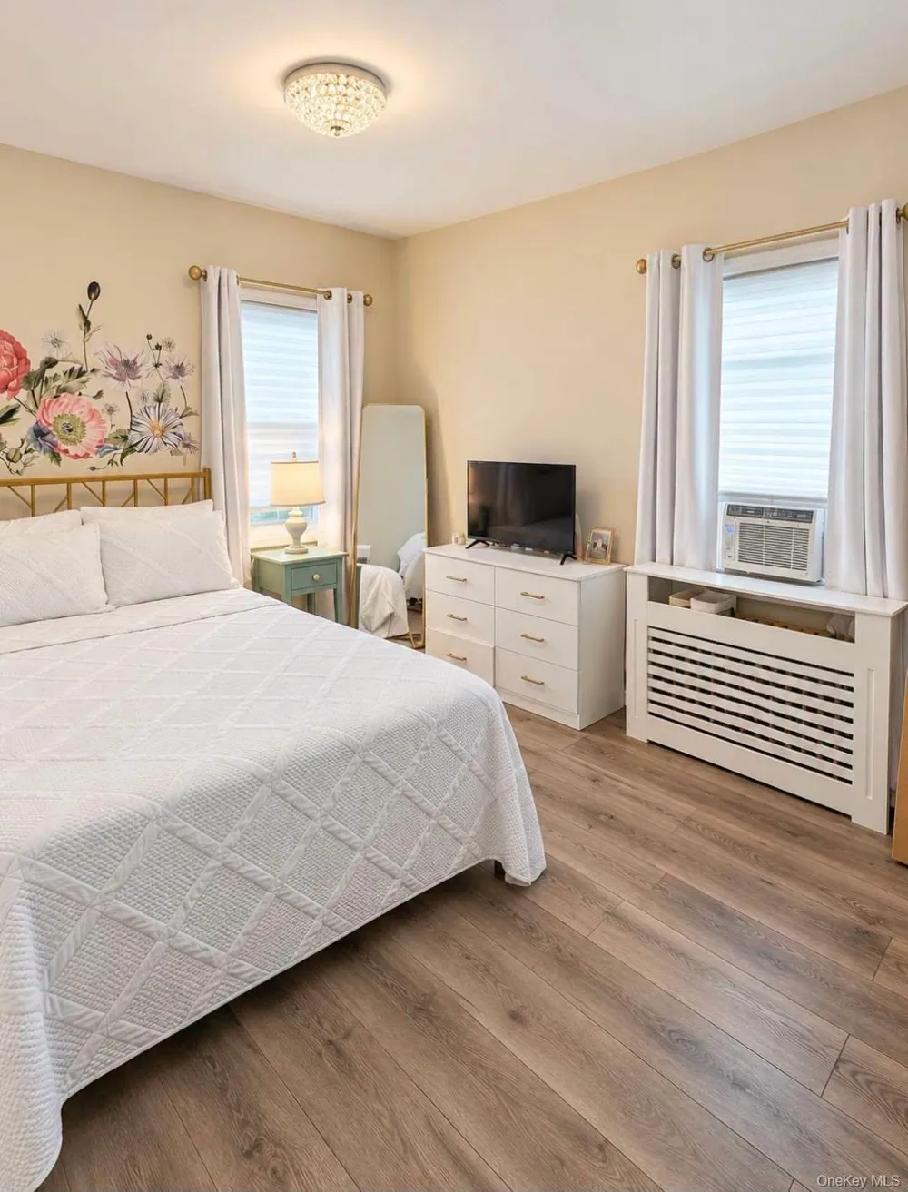 159-15 95th Street Howard Beach, NY 11414
