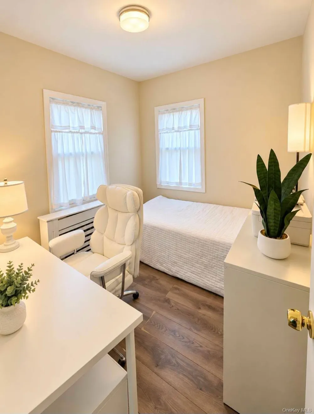159-15 95th Street Howard Beach, NY 11414