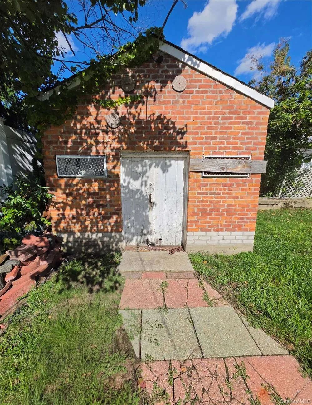 159-15 95th Street Howard Beach, NY 11414