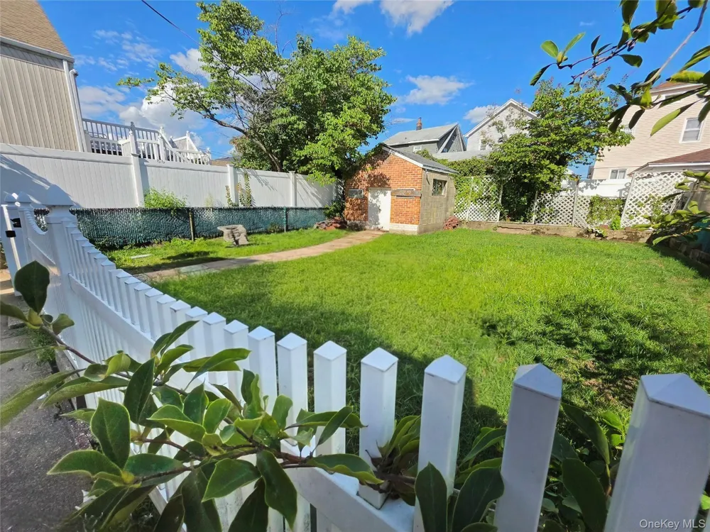 159-15 95th Street Howard Beach, NY 11414