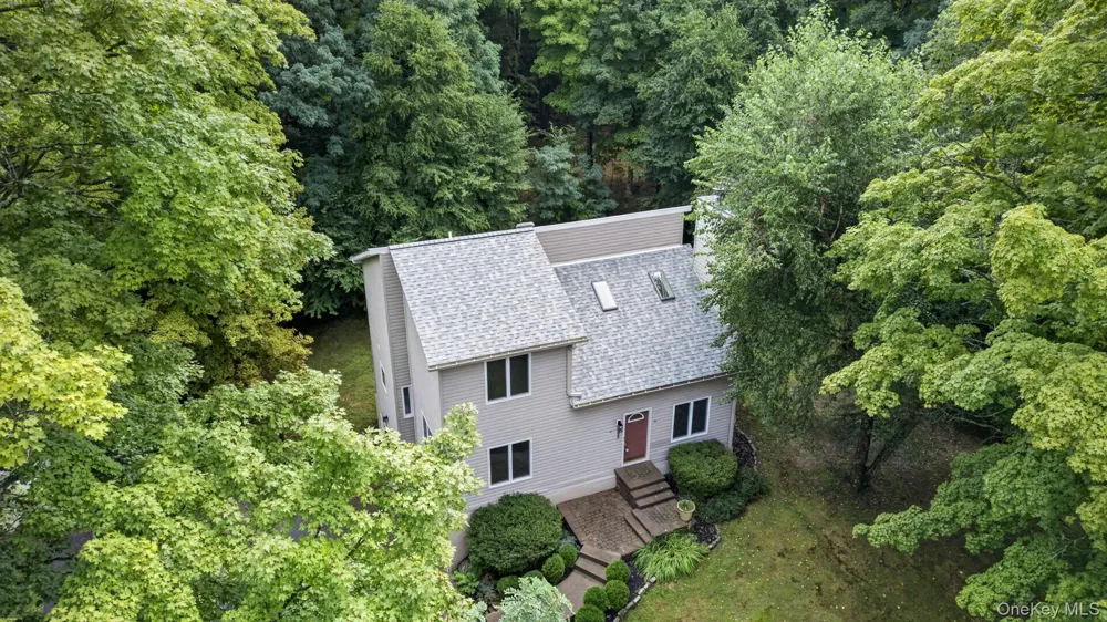305 Oak Lane Newburgh, NY 12550