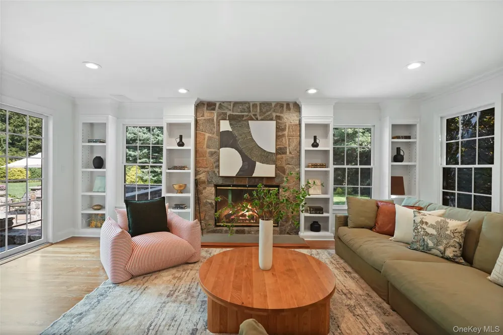 6 Round House Court Bedford, NY 10506