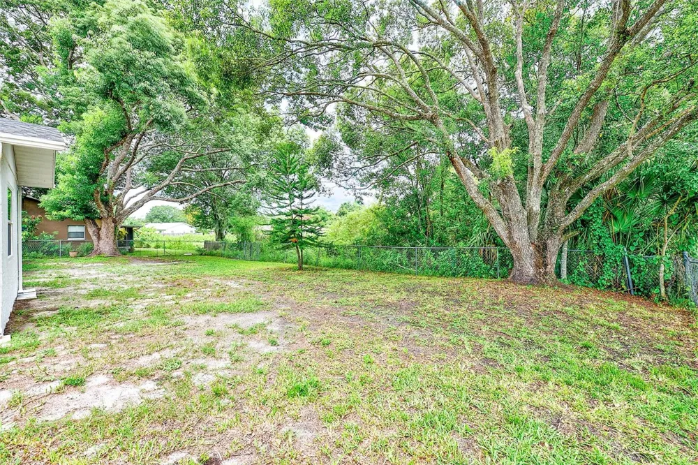 7949 KNIGHT DRIVE New Port Richey, FL 34653