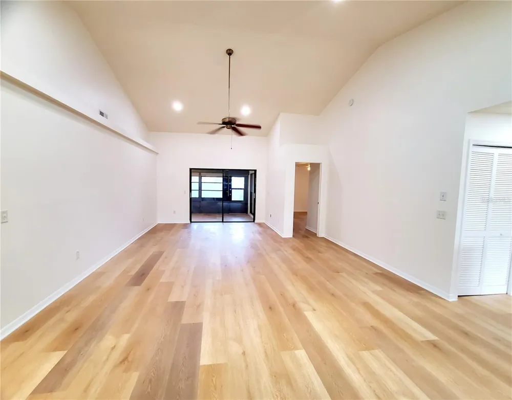 2053 VILLA TERRACE Clearwater, FL 33763