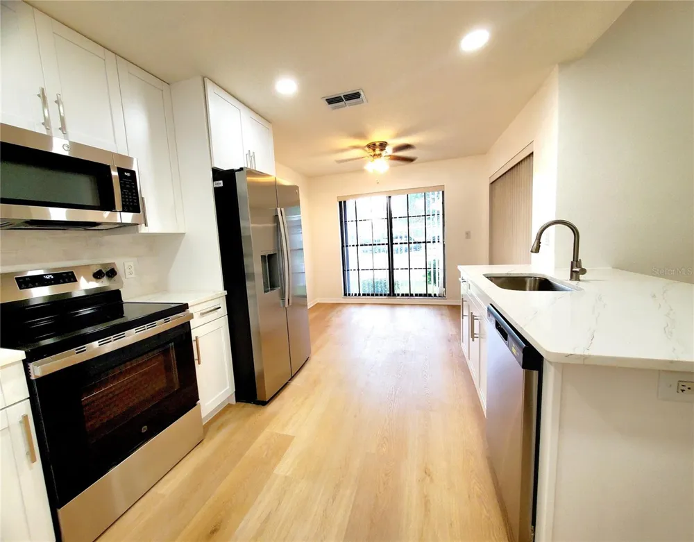 2053 VILLA TERRACE Clearwater, FL 33763