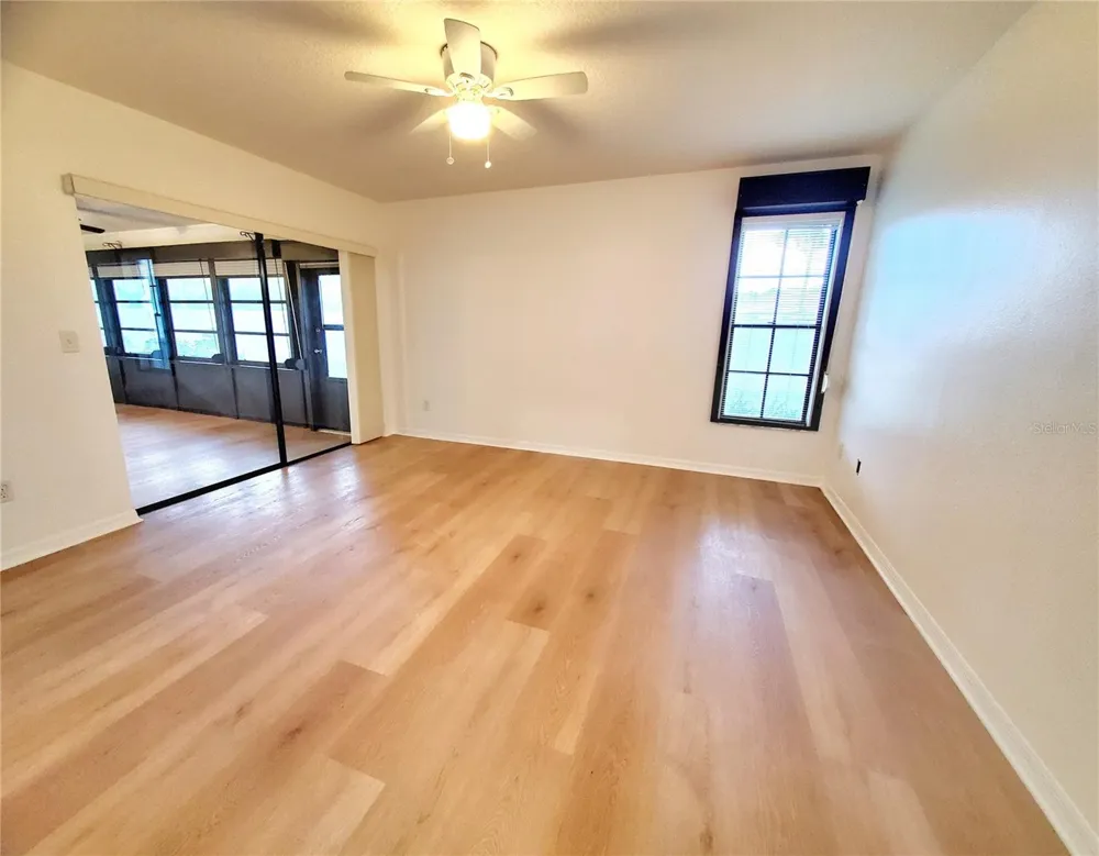 2053 VILLA TERRACE Clearwater, FL 33763