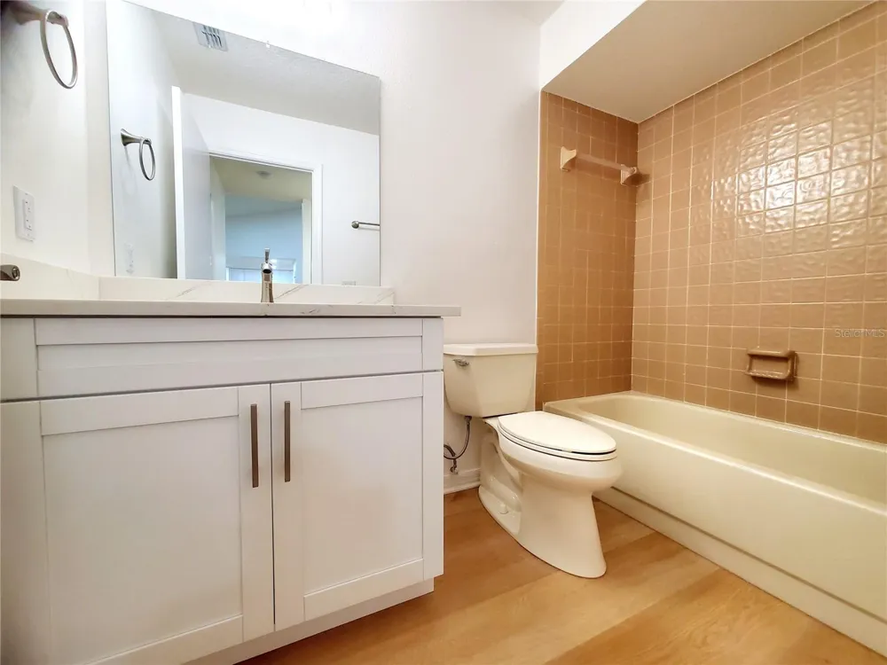 2053 VILLA TERRACE Clearwater, FL 33763