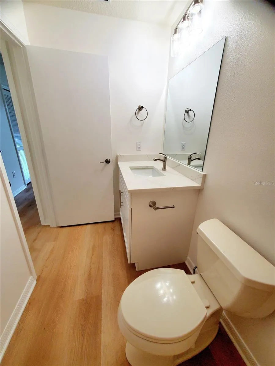 2053 VILLA TERRACE Clearwater, FL 33763
