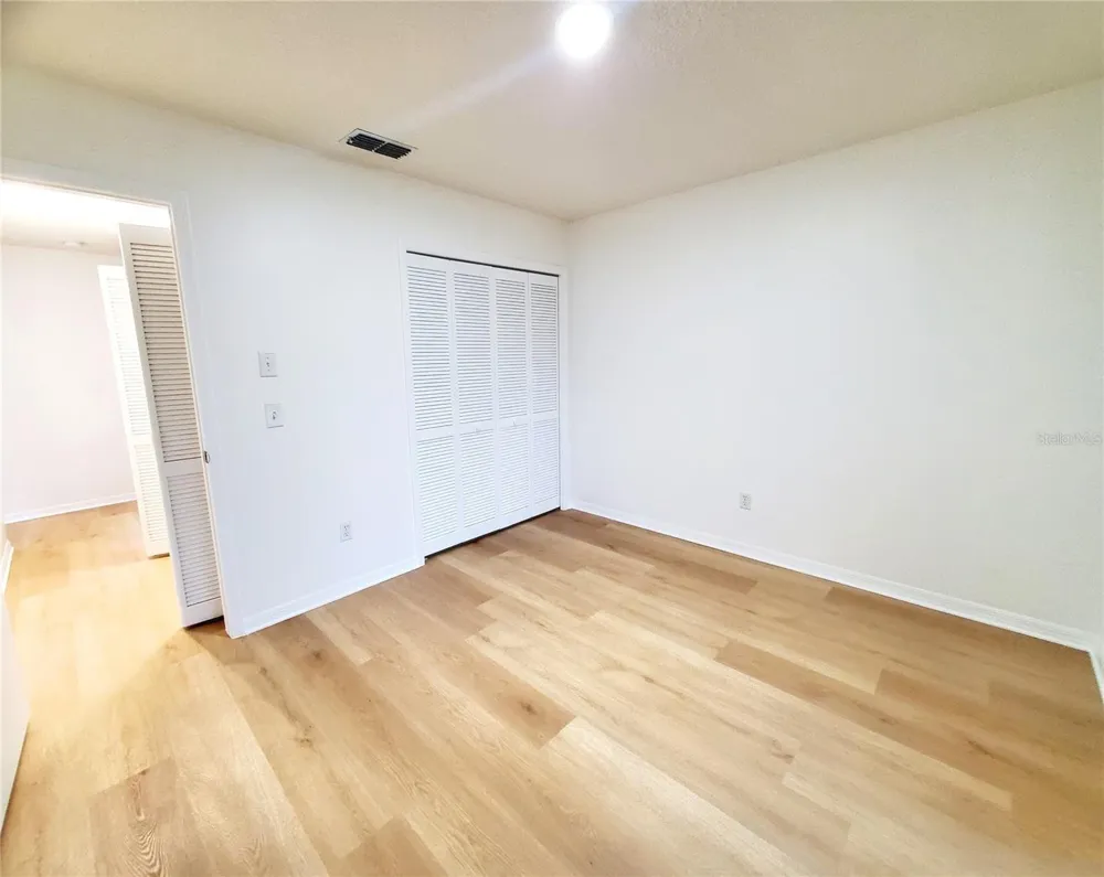 2053 VILLA TERRACE Clearwater, FL 33763