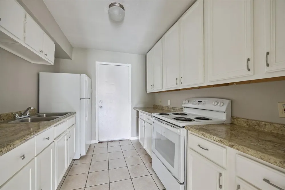5107 Clover Street Houston, TX 77033