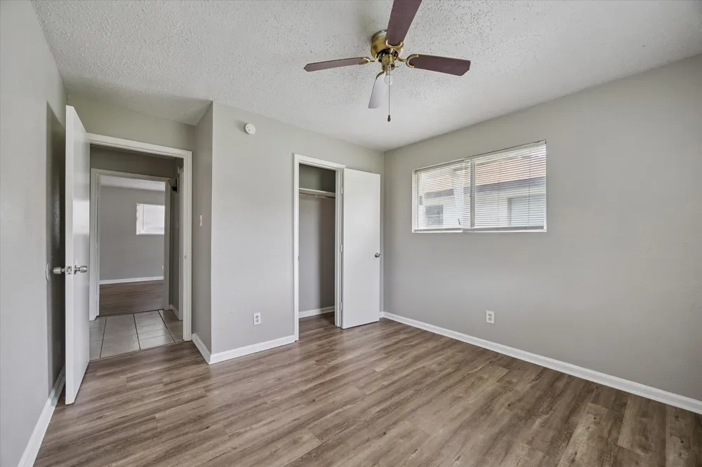 5107 Clover Street Houston, TX 77033