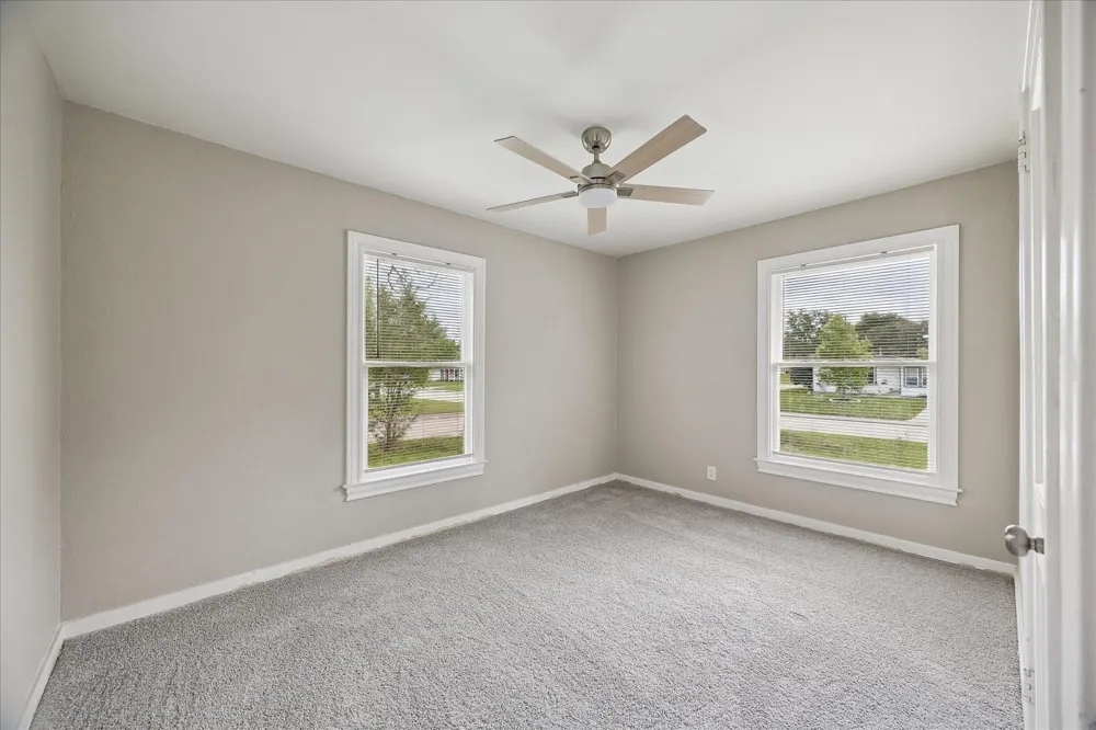 613 Winding Way Street Lake Jackson, TX 77566