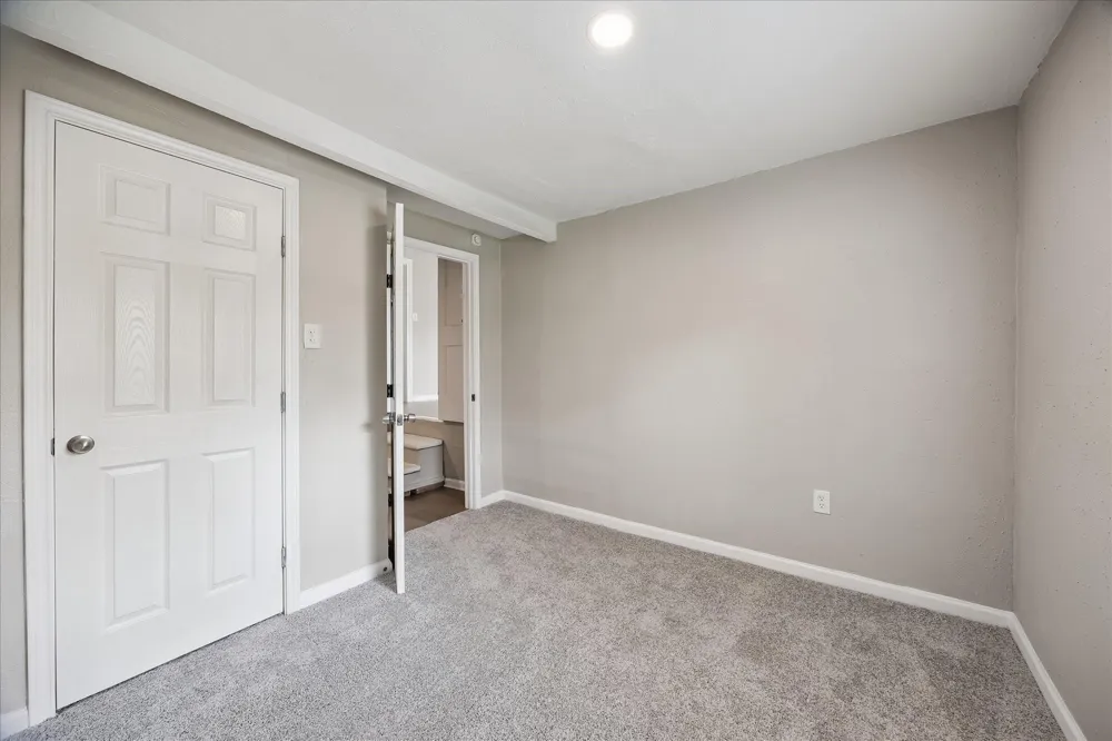 613 Winding Way Street Lake Jackson, TX 77566